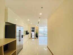 Hoa's Apartment in Vinhomes Central Park