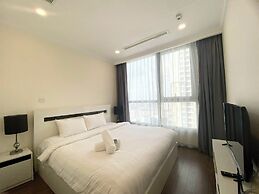 Hoa's Apartment in Vinhomes Central Park