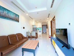 Hoa's Apartment in Vinhomes Central Park