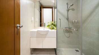 Hoa's Apartment in Vinhomes Central Park