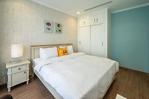 Hoa's Apartment in Vinhomes Central Park