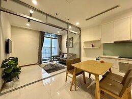 Hoa's Apartment in Vinhomes Central Park