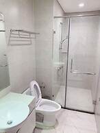 Hoa's Apartment in Vinhomes Central Park