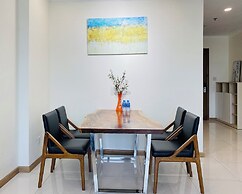 Hoa's Apartment in Vinhomes Central Park