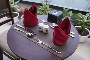 Legend Westlake Hotel