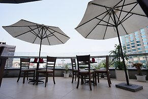 Legend Westlake Hotel