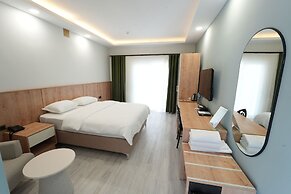 EXPO GARDEN HOTEL
