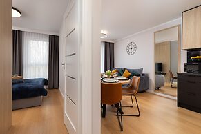 Okrzei Apartment Gdynia by Renters