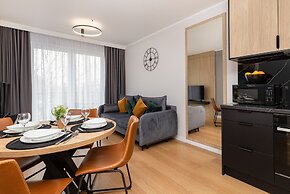 Okrzei Apartment Gdynia by Renters