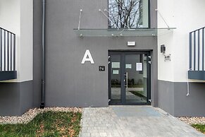 Okrzei Apartment Gdynia by Renters