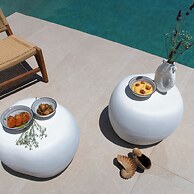 Anassa Boutique Hotel