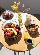 Anassa Boutique Hotel