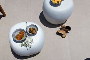 Anassa Boutique Hotel