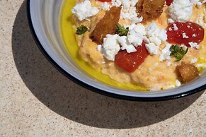 Anassa Boutique Hotel