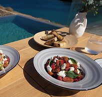 Anassa Boutique Hotel