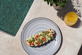 Anassa Boutique Hotel