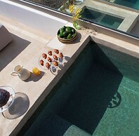 Anassa Boutique Hotel