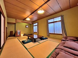 Matsubaya Guesthouse - Hostel