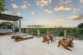 Sunset Rooftop Villa by Betterplace