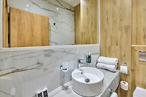 Serenity Hotel