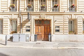 ADIRA MARSEILLE MONTGRAND