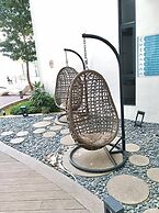 Covesign Suite, The Shore Kota Kinabalu