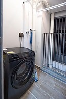 Happy Light Apartment in the Cardinal Court