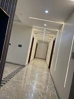 The Grand Mansion Hotel