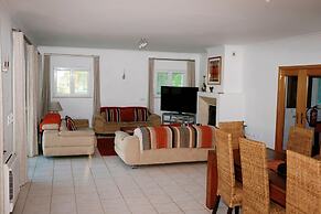 Beautiful 5 En-suite bed Villa With Private Pool