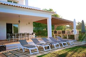 Beautiful 5 En-suite bed Villa With Private Pool