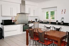 Beautiful 5 En-suite bed Villa With Private Pool