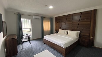 Lai hotel- SL