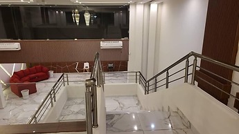 Lai hotel- SL