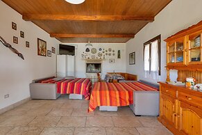 3770 Casetta Maddalena by Barbarhouse