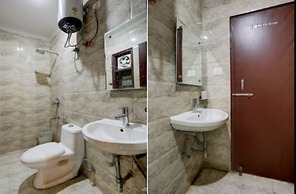 Hotel Silver Stay By GRB