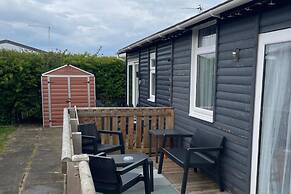 Grey Shells 2-bed Chalet in Bridlington South Shore