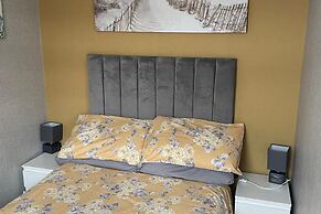 Grey Shells 2-bed Chalet in Bridlington South Shore