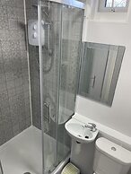 Grey Shells 2-bed Chalet in Bridlington South Shore