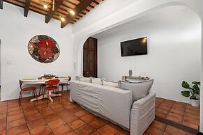Otium Rentals Penthouse w 2 Terraces
