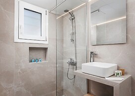 Athenian Hillside Residence