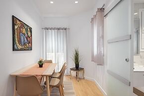 Athenian Hillside Apartment