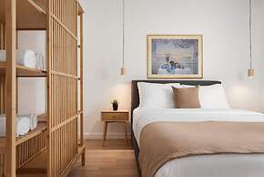 Athenian Hillside Residence
