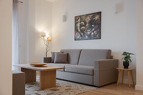 Athenian Hillside Apartment