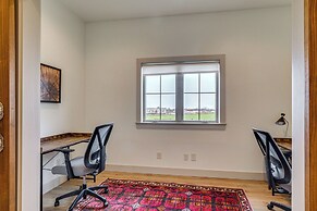 Large Group Getaway in Georgetown w/ Private Pool!