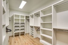 Large Group Getaway in Georgetown w/ Private Pool!