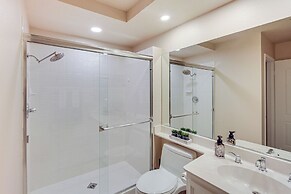 Palm Desert Condo w/ Patio & Community Perks!