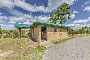 Cozy Alto Cabin w/ Grill & Mtn Views: 2 Mi to Lake