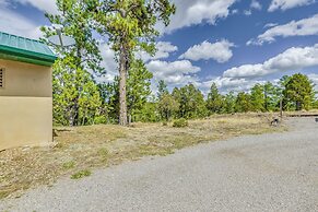 Cozy Alto Cabin w/ Grill & Mtn Views: 2 Mi to Lake