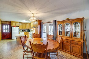 Pet-friendly Onia Vacation Rental w/ Private Deck!