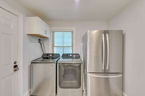 Emerald Coast Getaway Near Boardwalk + Breweries!